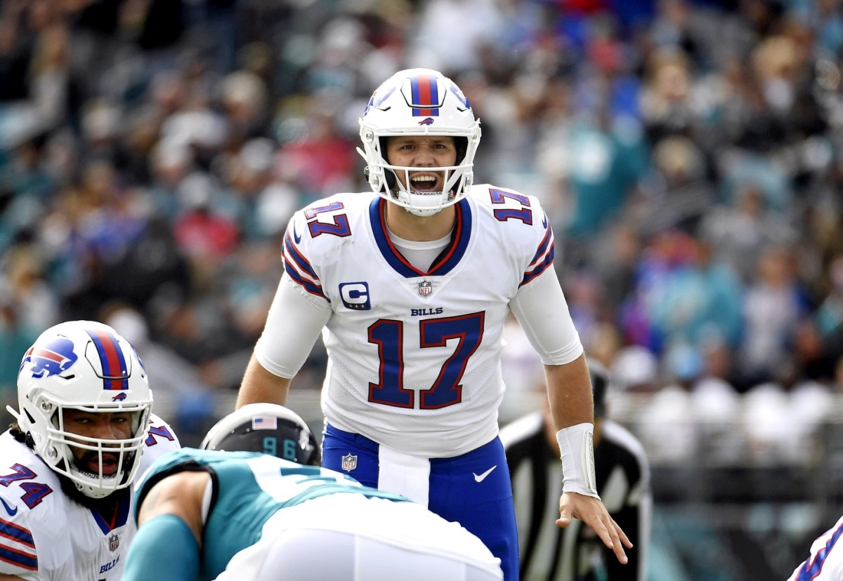 Bills quarterback Josh Allen calling play
